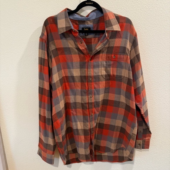 Lee Red and Brown Plaid Button-Up Shirt - Picture 1 of 5